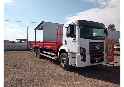 caminhão constellation bitruck